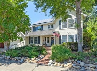 4425 Stollwood Dr, Carmichael, CA 95608