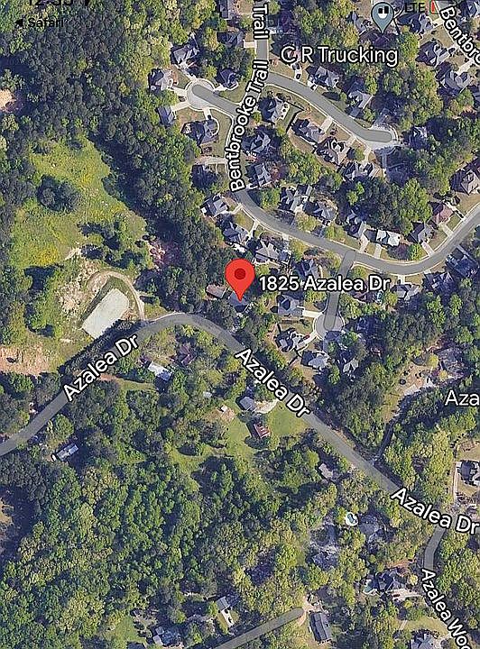 1st image of 1825 Azalea Dr