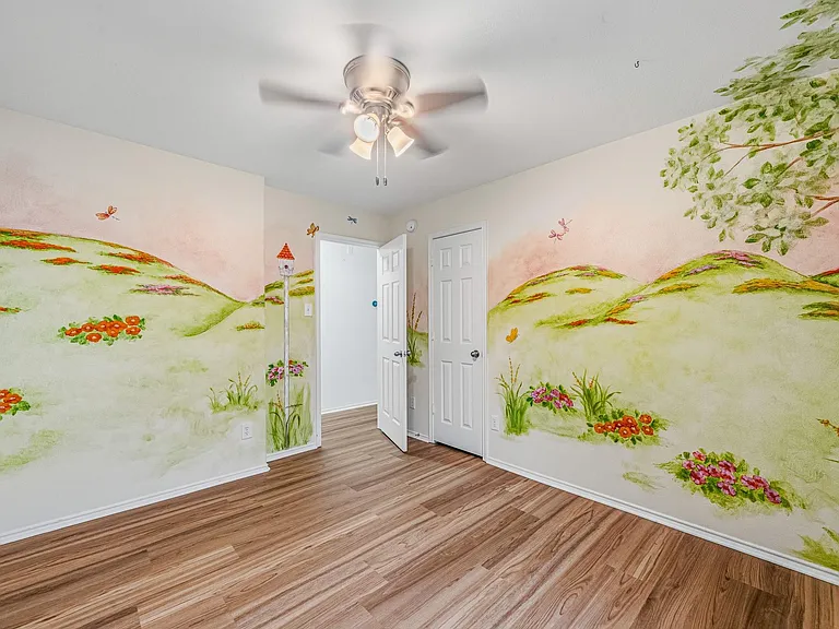 22327 Albee Dr — Photo 23