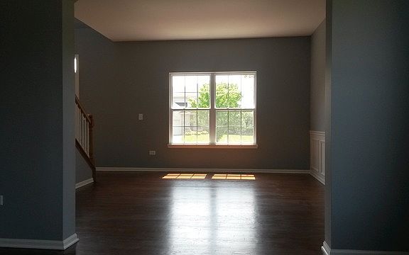 3rd image of 733 Sandpiper Dr