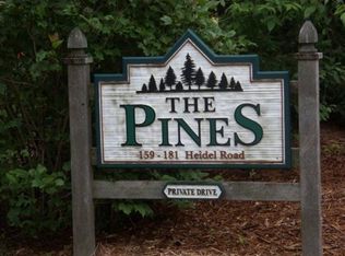 177 Heidel Rd, Thiensville, WI 53092