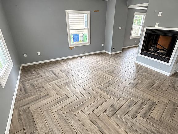 4th image of 503 Delaware Ave