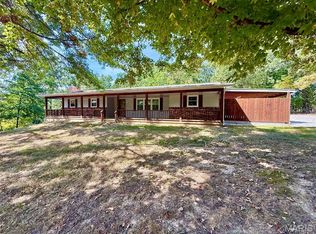 1034 Port Perry Dr, Perryville, MO 63775