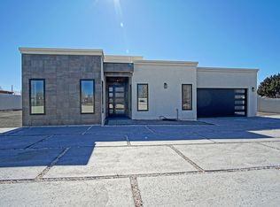 204 Shirk Ln SW, Albuquerque, NM 87105