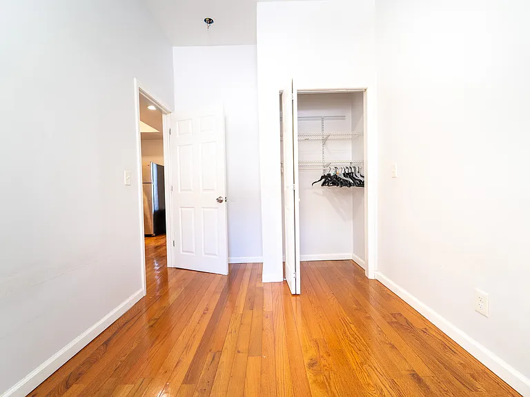 162 9th St #1 — Photo 13