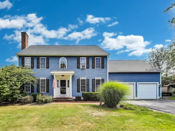 91 Ocean Hill Dr, Kingston, MA 02364