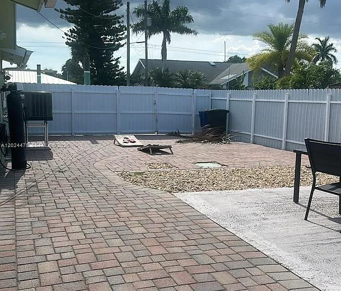 2212 Club House Rd — Photo 36