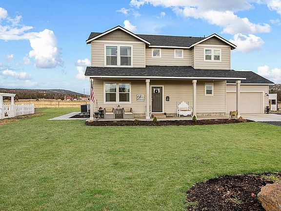 2nd image of 12342 SE Redtail Ln