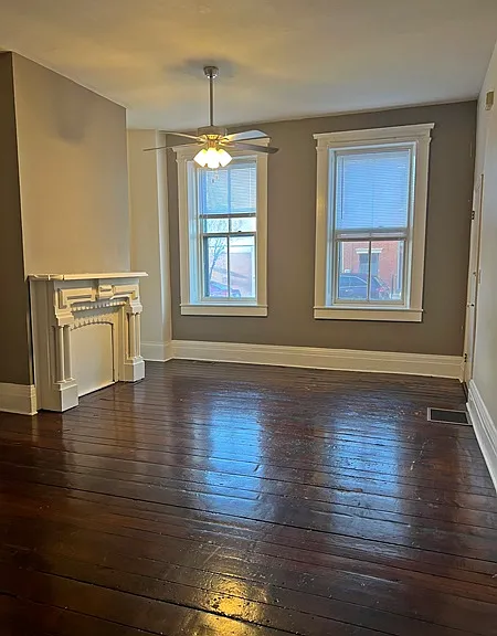 125 N Beaver St #1 — Photo 6