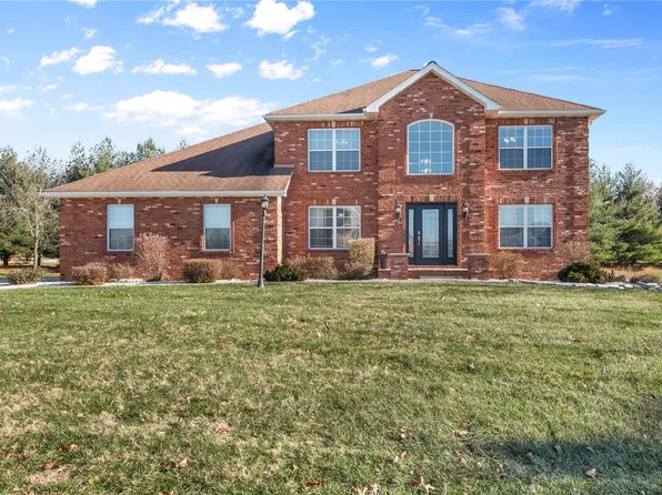 108 Locksley Ct, Troy, IL 62294