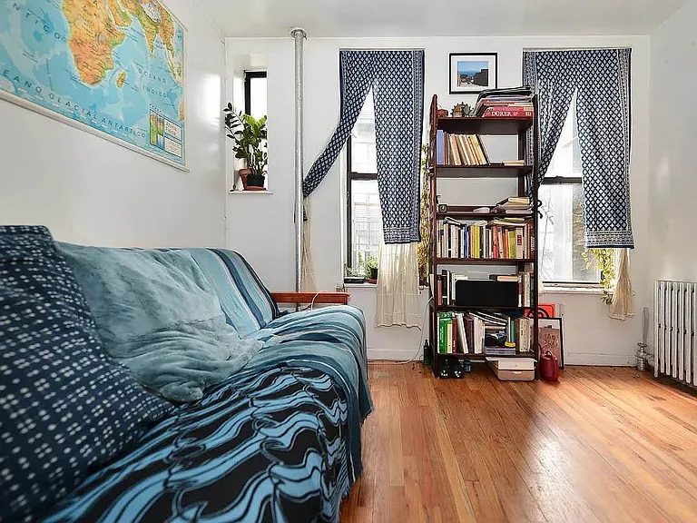 192 Orchard St #8B — Photo 2