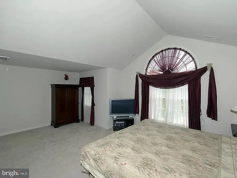 13324 Horsepen Woods Ln — Photo 19