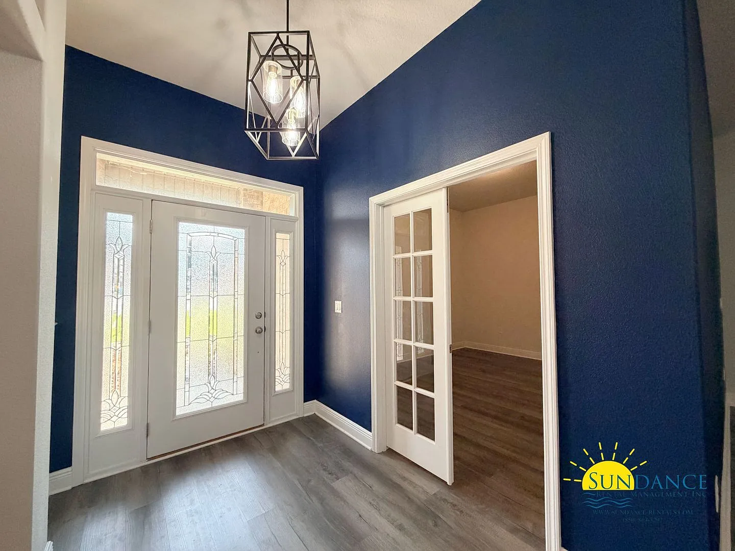 Pet-Friendly Cul-de-Sac Home on Acre with Solar Panels & Community Pool — Photo 3