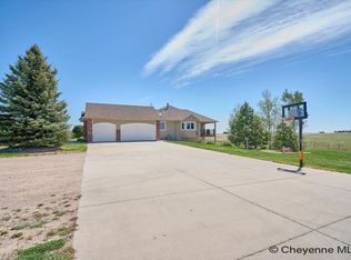 10423 Beartooth Dr, Cheyenne, WY 82009