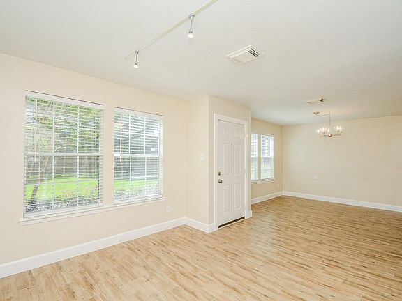 3rd image of 1505 Nichole Woods Dr