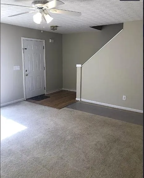 5786 Strathmoor Manor Cir — Photo 8