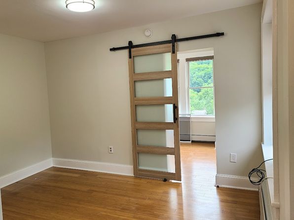 (undisclosed Address)