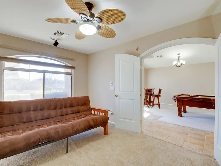 Building's Lounge
