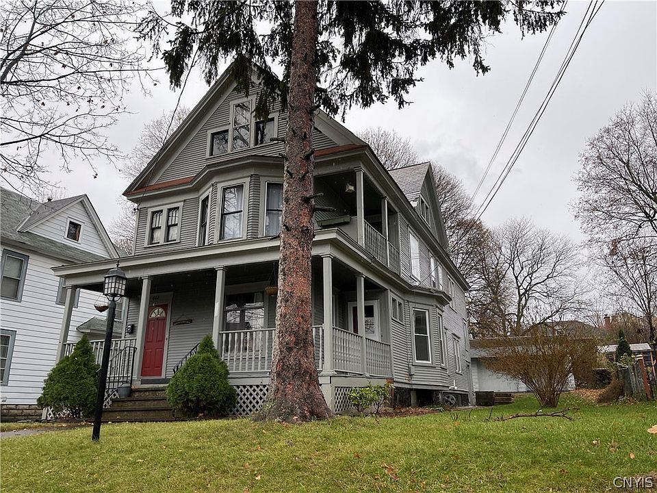 1st image of 420 Douglas St #22