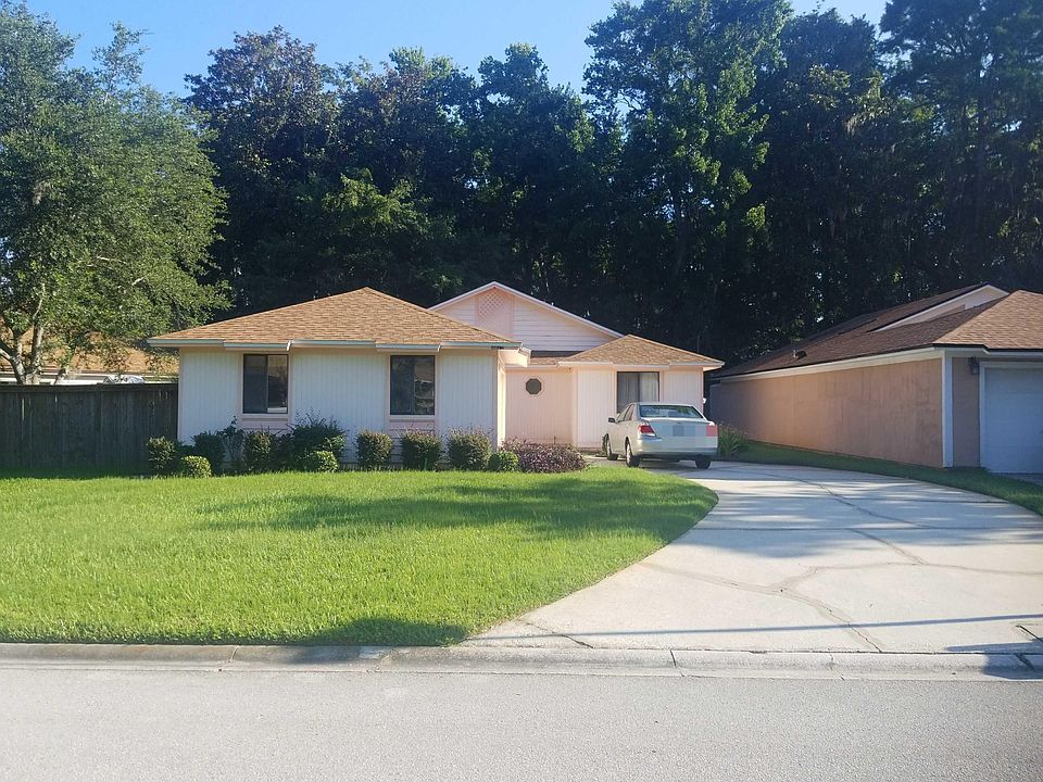 1st image of 4329 Lake Woodbourne Dr