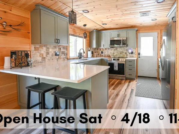 28 Dragon Back Road, Naples, ME 04055