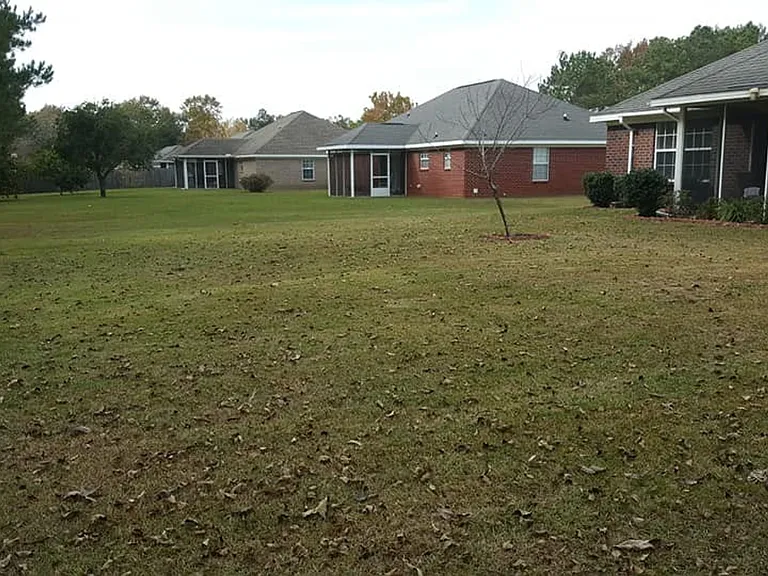 502 Meadow Ln — Photo 43