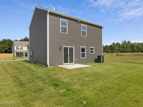2nd image of 7830 Moonbeam Ln