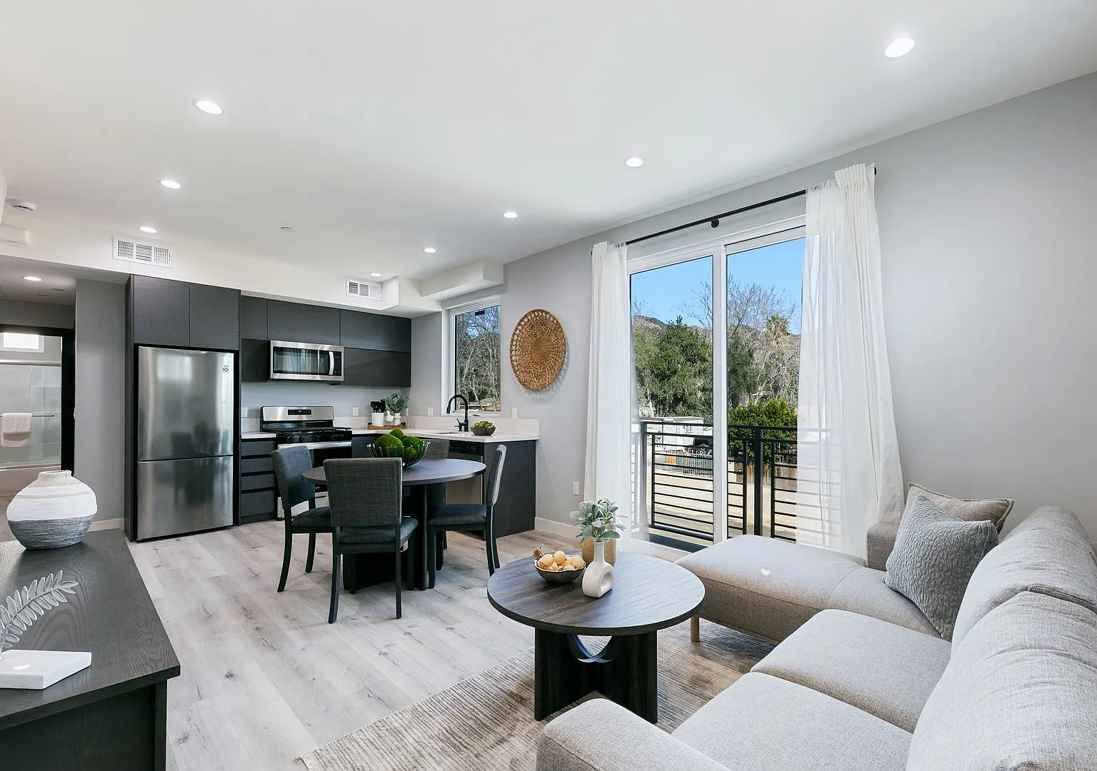 Now Showing Daily | MondaySunday, 10 AM 3 PM | July Offer: $500 AMAZON GIFT CARD & 1-MONTH RENT F... — Photo 1