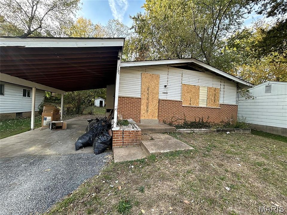 2nd image of 10159 Green Valley Dr
