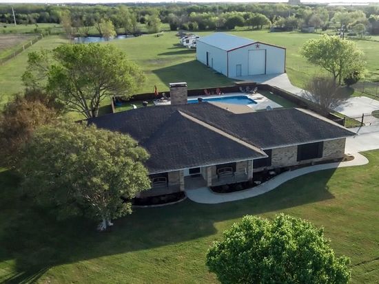 13763 Hollow Creek Dr, Forney, TX 75126