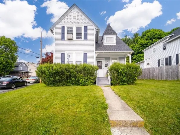 34 Oak Street, Walden, NY 12586