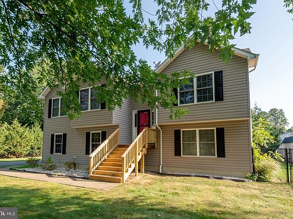 5th image of 29734 Allen Rd