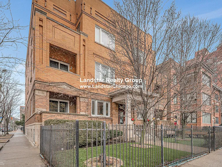 754 W Bittersweet Pl #3 — Photo 31
