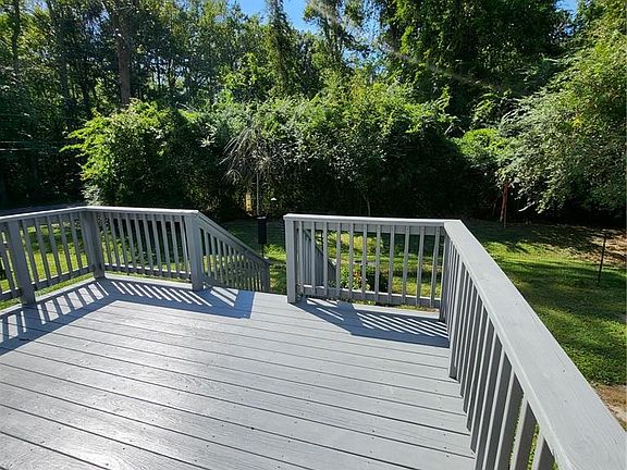 5th image of 513 Taliaferro Rd