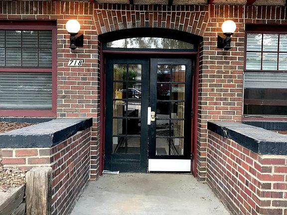 2nd image of 718 N Grant St