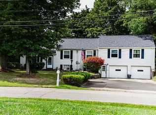 7251 N Palmyra Rd, Canfield, OH 44406