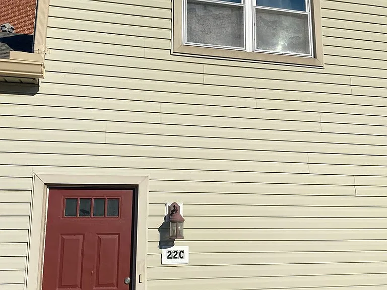22 Bloomsbury Ave #C — Photo 1