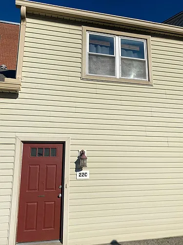 22 Bloomsbury Ave #C Photo 1