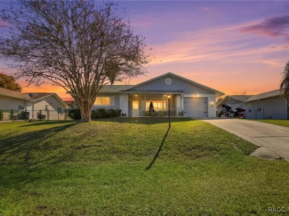 3776 N Honeylocust Dr, Beverly Hills, FL 34465