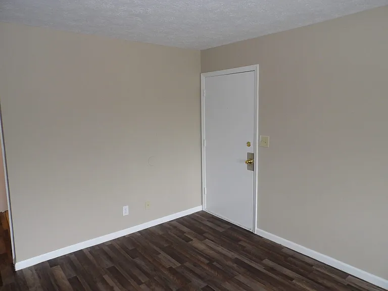 421 Harrodswood Rd #2 — Photo 8