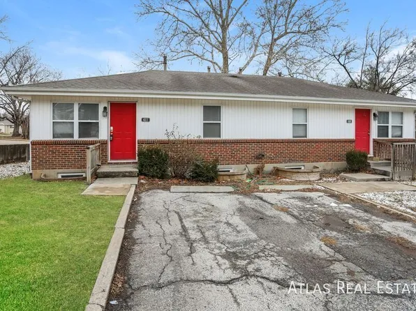 4809 NW Homestead Rd, Riverside, MO 64150