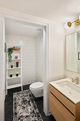 Sold by Compass | media 23