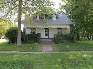 416 N Main St, Hanna City, IL 61536