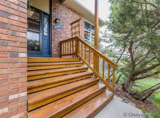 5561 Polar Blf, Cheyenne, WY 82009