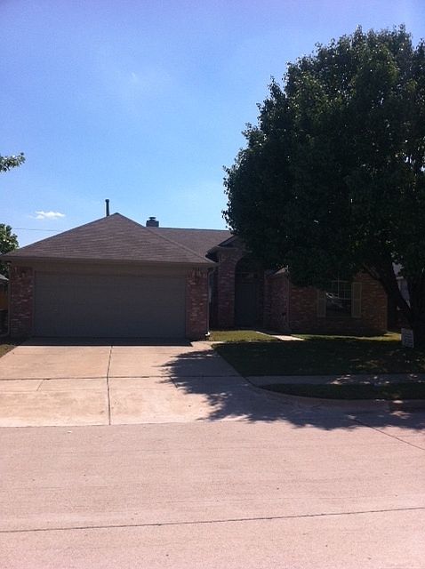 1st image of 5809 Rockport Ln