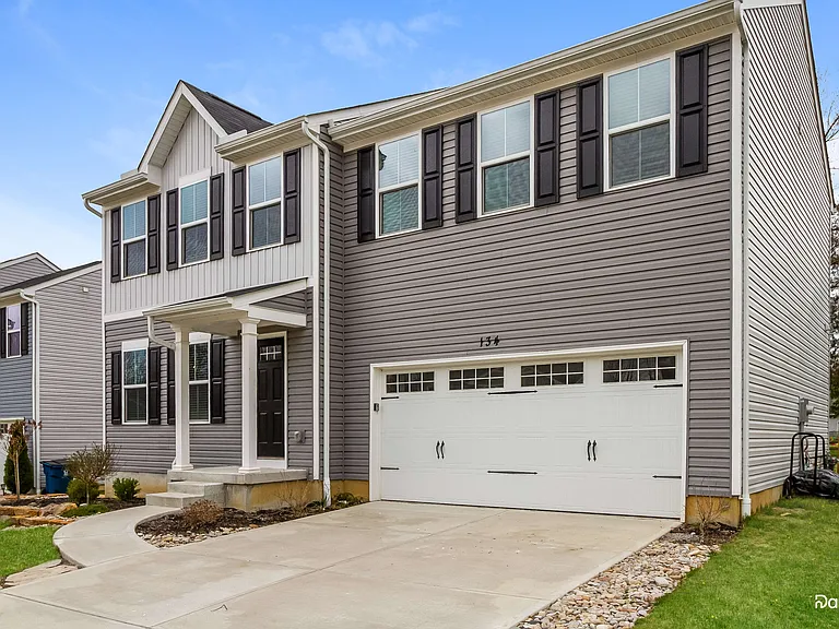 134 Wooded Ridge Dr — Photo 2