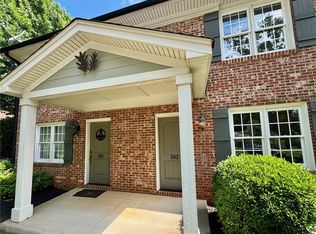 209 Calhoun St APT 202, Clemson, SC 29631