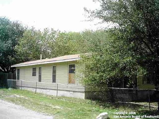 2nd image of 203 NEFF AVE