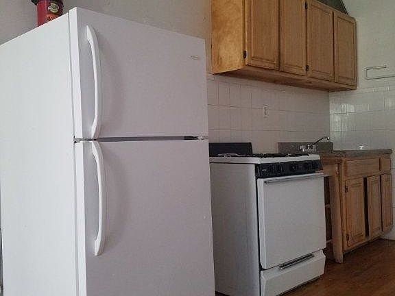 5th image of 355 S 4th St #2ANX