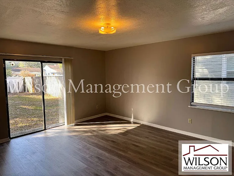 2810 Kilgore St — Photo 10